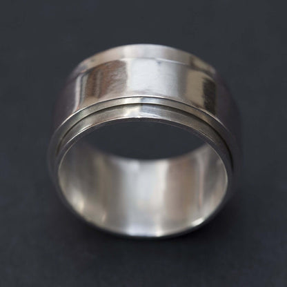 Sterling Silver Spinner Ring | Rebecca Cordingley Jewellery